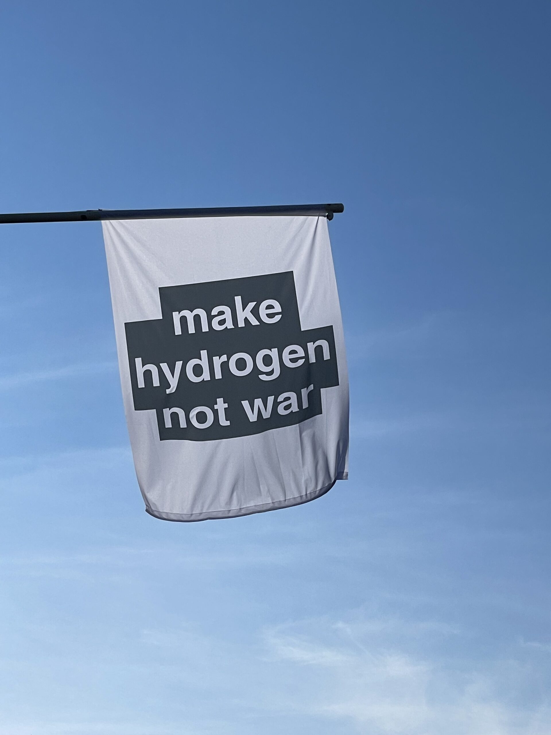 Make Hydrogen Not War
